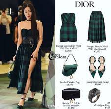 Bộ sưu tập của tuyết linh vương • cập nhật lần cuối 12 ngày trước. Jisoo X Dior Jisoo Fashion Style Gaya Model Pakaian Model Pakaian Asia Pakaian Wanita