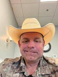 Felt season ends Easter weekend why do y'all choose to wear felts did you  know a straw hat is really not a cowboy hat