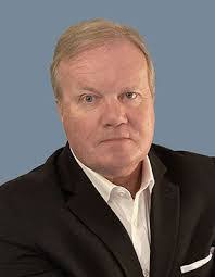 Ben Riggle's Instagram, Twitter & Facebook