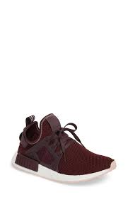 The 12 Best Travel Shoes For Women Don T Sacrifice Comfort Or Style Walking Shoes Women Travel Travel Shoes Womens Athletic Shoes