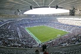 In the last construction phase, scheduled for 2020, the balloon lights on the esplanade in the outside area of the stadium will be replaced. Bayern Munich Reveal Plans To Increase Allianz Arena Stadium Capacity Bleacher Report Latest News Videos And Highlights