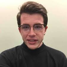 Moyo Wills's Instagram, Twitter & Facebook