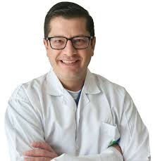 Atención en Medicina Crítica con el Dr. Andrés Zuluaga