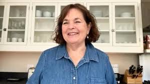 Even after decades of cooking, the barefoot contessa host still calls on these gadgets to ensure her recipes are perfect every time. Ina Garten Gives Hoda And Jenna Tour Of Her Kitchen