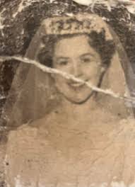 Can someone restore old photo?