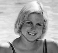 OnThisDay in 1974, Cindy Nicholas swam across Lake Ontario, beating the old  record by over 5 hours! With a time of 15 hours and 10 minutes, Cindy  knocked a whole five hours