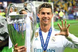 Полное имя — криштиану роналду душ сантош авейру (cristiano ronaldo dos santos aveiro). Why Did Cristiano Ronaldo Leave Real Madrid For Juventus Goal Com