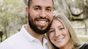 Seth and Shira tie the knot surrounded by family, friends and two Aarons