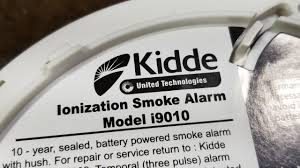 This alarm utilizes ionization sensing technology. Kidde Basic 10 Year Ionization Smoke Alarm Review Installation Youtube