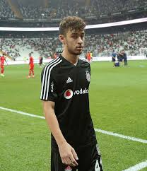 Beşiktaş haberleri, futbol, basketbol, voleybol, diğer sporlar, kulüp, iddaa, puan durumu, fikstür, performanslar, takım, teknik kadro, yönetim, kupalar. Son Dakika Transfer Haberi Besiktas Kartal Kayra Yilmaz I Umraniyespor A Kiraladi Fotomac