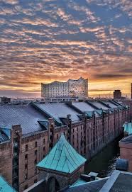 Abstimmung Beendet Wer Hat Das Schonste Elphi Foto Wasser Architektur Architekturfotografie Konzeptzeichnungen Architektur
