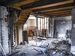 In wohnungsmietverträgen ist sehr oft die klausel enthalten, dass die wohnung als büro nicht (gewerblich) genutzt werden darf oder nur nach vorheriger absprache mit dem vermieter. Umwidmung So Wird Die Gewerbeimmobilie Zur Wohnung Immowelt At