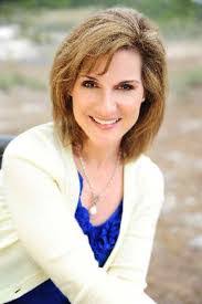 Julie Monica's Instagram, Twitter & Facebook