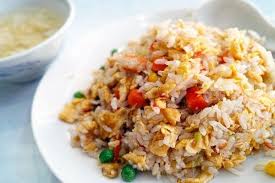 Rezept Gebratener Reis Mit Ei Und Gemuse Einfach Und Schnell Rezept Gebratener Reis Gebratener Reis Mit Ei Gebratener Reis