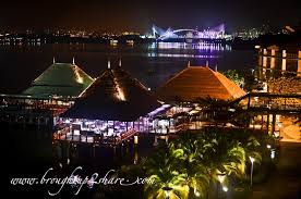 We're here to light up your meals with cosy candlelight dinners at these fab places around pune. The Village Pullman Putrajaya Lakeside Brought Up 2 Share