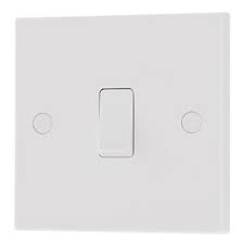 Reattach the wires to the lamp socket. British General 900 Series 10ax 1 Gang Intermediate Switch White Switches Screwfix Com