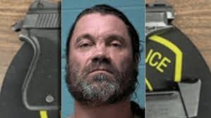 Convicted felon arrested in Kinston for carrying a concealed firearm