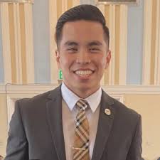 Kyle Acuna (@kyle_hakuna)