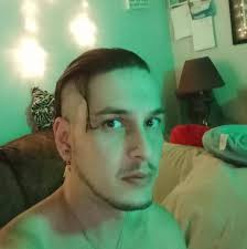 Mocking a Man's Appearance and Behavior