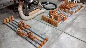 Maybe you would like to learn more about one of these? Diy Parallel Clamps Diy Tools Homemade Homemade Tools Wood Diy