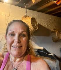 Lori Speir's Instagram, Twitter & Facebook