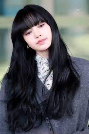 Pin By Alenryz On Bllɔkpiik Blackpink Lisa Lisa Blackpink Wallpaper Blackpink Photos