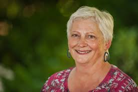 RUSTY VESSELS WITH SHANNON WEBER AND PAM NICHOLS — Bellissima Art Escapes