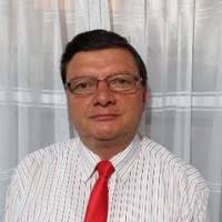 30+ perfiles de «Ernesto Becerra»