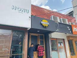 Pesannya gampang dan pengiriman cepat langsung ke lokasi kamu. Gofar Hilman On Twitter Mari Makan Siang Di Lawless Burgerbar Menteng Jl H Agus Salim Menteng Raya No 60