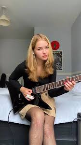 Tasha S @tashha_s Posted @withregram • broken fingers cant stop me  acdcangusyoungguitaristsofinstagrammetalgirlguitarplayersfemalemusicianguitargirlguitarherofemaleguitaristcheckitoutguitarristaguitarriffguitarristaguitarworld