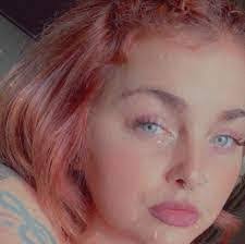 Dyan Casper's Instagram, Twitter & Facebook