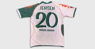 Sv werder bremen diego trikot xl kappa brasilien. Daniel Jensen Signs A Jersey From His Time At Werder Bremen