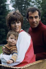 Jane Fonda And Roger Vadim With Their Daughter Vanessa Jane Fonda Celebrity Families Jane