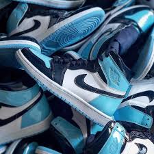Air Jordans 689332286702011761 In 2020 Jordans Girls Jordans Sneakers Outfit Nike Air Shoes
