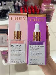 🎀💜 aceites para después del afeitado "Soft Serve" y "Glazed Donut" de la  marca Truly.🎀💜 🎀Soft Serve After Shave Oil: Contiene péptidos, fresa,  vainilla, ácido hialurónico y un "multi-oil boost". 💜Glazed Donut