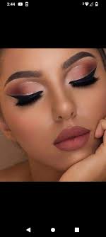 سلام خاصني طباخة تخدم عندي وقت من 9 حتا 13 لي مهتما وباغيا تخدم تراسلني  وشكرا