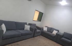 كنب راقي مستعمل نظيف شامل التوصيل للبيت فرقنا