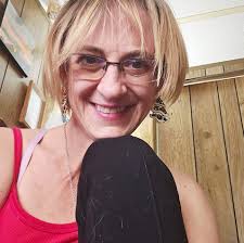 How to report wasp infestation at dog park in Craig?