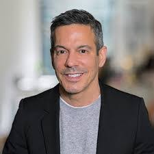 Daniel Ragone's Instagram, Twitter & Facebook