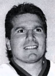 Player photos for the 1980-81 Welland Cougars at hockeydb.com