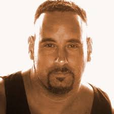 Chris Palermo (@thedjmagic)