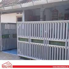 Biasanya pagar besi selain untuk membantu keamanan juga membuat tampilan rumah terlihat lebih megah dan keren. Jasa Buat Pagar Di Palu Desain Per Reklame