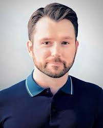 Matthew Manz's Instagram, Twitter & Facebook