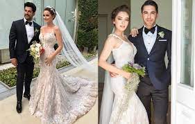 Fahriye evcen gelinlik giydi, fahriye evcen, güzellik elçisi olduğu bir marka için gelinlik. Rasit Bagzibagli Fahriye Evcen In Gelinligi Hakkinda Ilk Kez Konustu Harpersbazaar