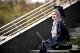 صور عبايات تخرج 2019 اجمل ارواب حفل التخرج Graduation Gown Photo Fashion