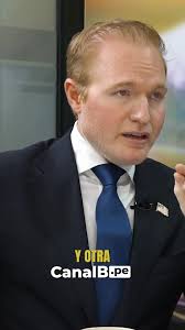 Armando Cavero: cuando llevas a un ejecutivo de un empleo a otro estás  llevando a una familia. #BaellaTalks #headhunting #consultoria #empleo  #Familia