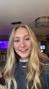 Laina Jones's Instagram, Twitter & Facebook