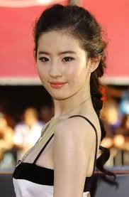 Liu Yifei She is famous in industry by the name of fairy sister.