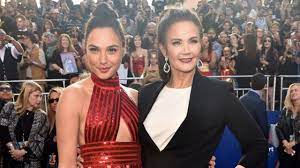 Wonder woman is back to save humanity in a new era, facing her biggest challenge and fighting her greatest foe yet. Gal Gadot Walks The Red Carpet With Original Wonder Woman Actress Lynda Carter Grazia