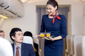 Air Hostess Kaise Bane: Air Hostess Career Job Profiles, College, Courses,  Salary, Top Recruiters, Abroad